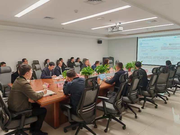 中煤科工集團(tuán)重慶研究院有限公司一行到鉆采分公司交流.jpg